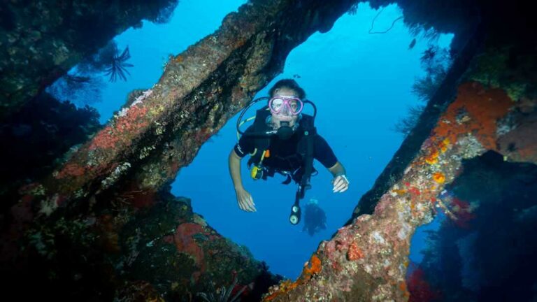 Diving USAT Liberty